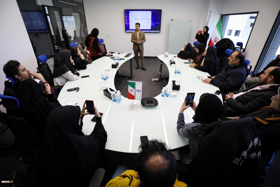 بازدید خبرنگاران و فعالان رسانه از شرکت دارویی نانو دارو پژوهان 5