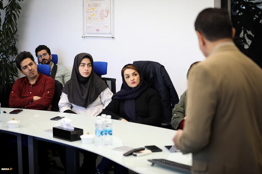 بازدید خبرنگاران و فعالان رسانه از شرکت دارویی نانو دارو پژوهان 7