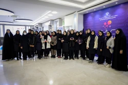 بازدید دانش آموزان متوسطه اول مدرسه دخترانه فرزانگان منطقه 5 تهران 
 2