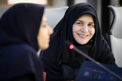 بازدید دانش آموزان متوسطه اول مدرسه دخترانه فرزانگان منطقه 5 تهران 
 13