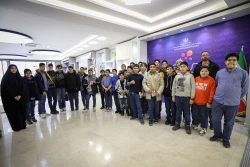 بازدید دانش آموزان مدرسه انرژی مثبت از نمایشگاه ایرانو 3