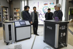 بازدید آقای محمدخانی سخنگوی شهرداری تهران و دکتر پایمرد مدیرعامل سازمان فناوری‌های نوین شهرداری تهران از نمایشگاه ستاد نانو 14