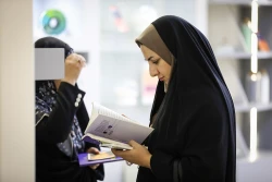 بازدید فرهنگیان منطقه ۷ تهران از نمایشگاه ستاد توسعه فناوری های نانو و میکرو 12