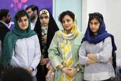 بازدید و تقدیر از برگزیدگان مرحله سوم هفدهمین المپیاد ملی فناوری نانو از ستاد توسعه فناوری های نانو و ویکرو 17