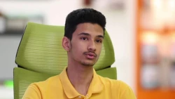 ببینید | همکلاسی های نانویی
گفتگوی جذاب با دانش آموزان متوسطه دوم مدرسه علامه حلی